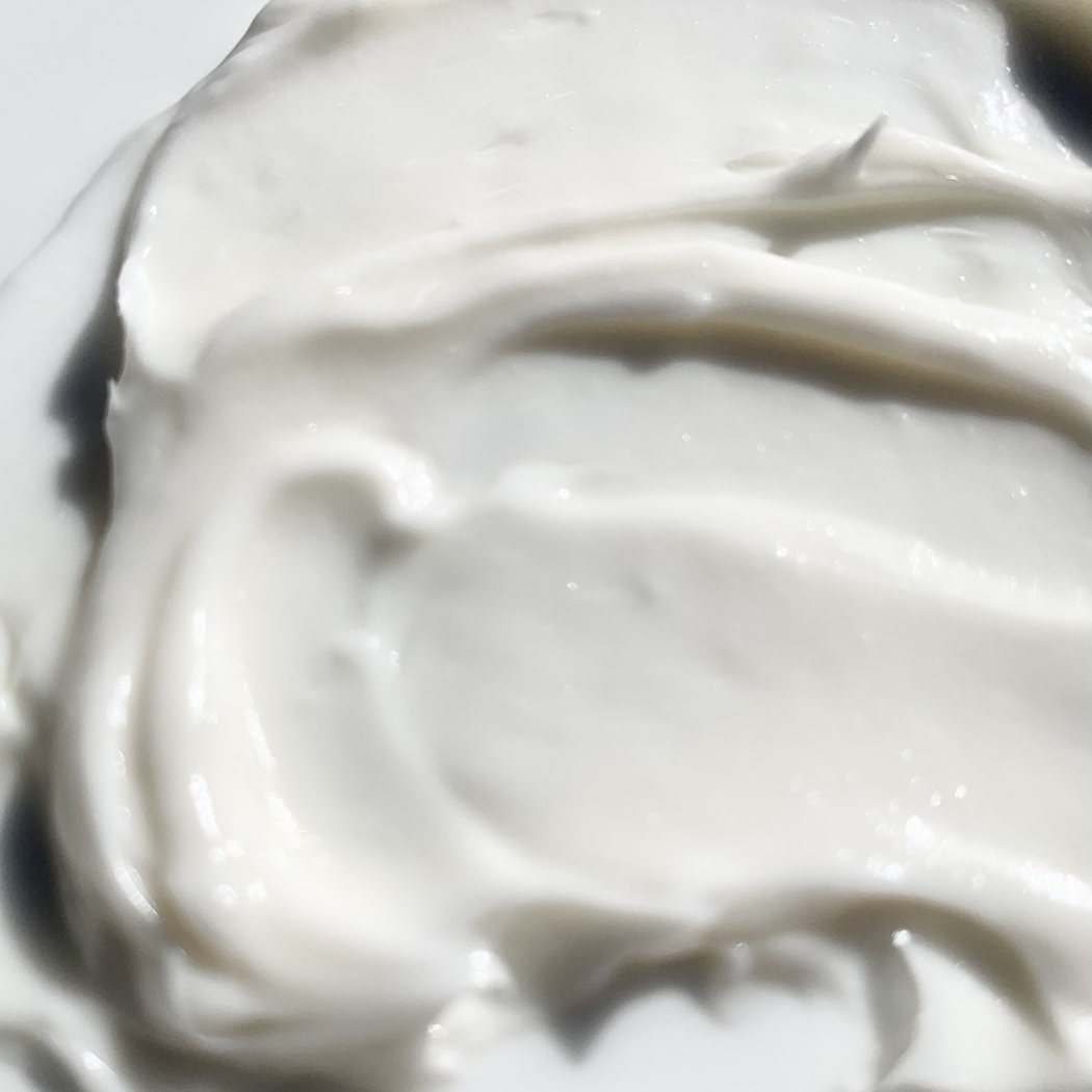 Dolce Vanilla Collagen Moisturizer for back bar