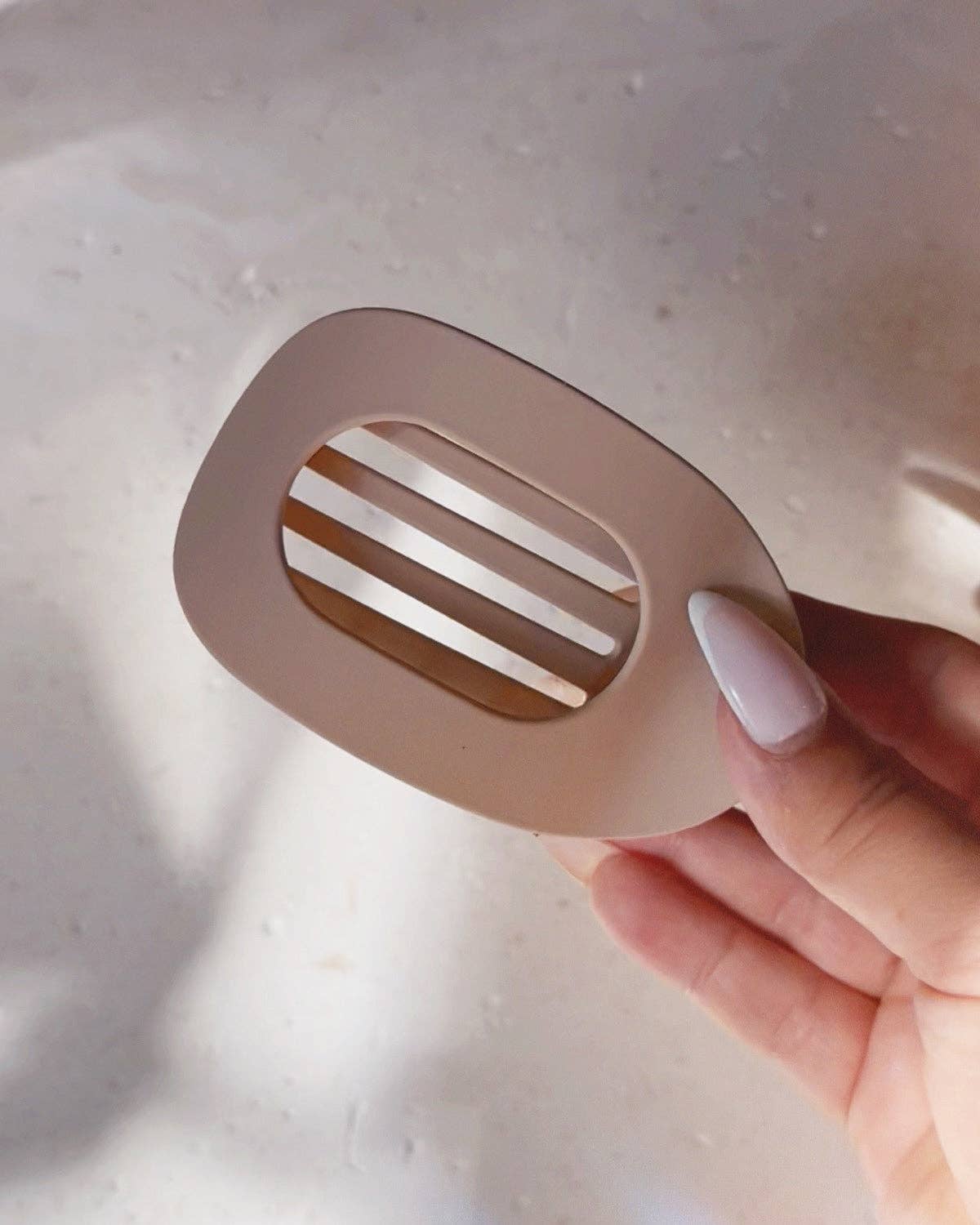 PRO Eco-Friendly Flat-Lay Hair Clip