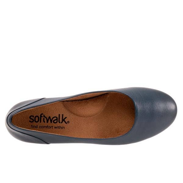 SoftWalk Shiraz Women's Ballet Flat Leather Comfort Shoe